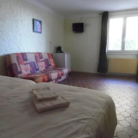 Otel Mas Pauline